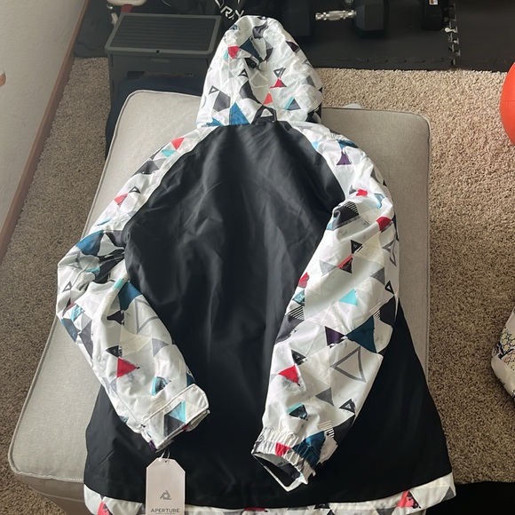 ski/snow board jacket NWT ladies size large - Picture 5 of 5